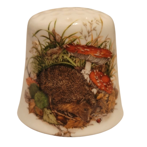Vintage Other - Hedgehog Mushroom Porcelain Thimble